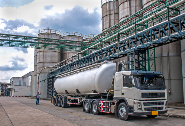 Why Industrial Lubricant Distributors Matter More Than You Think